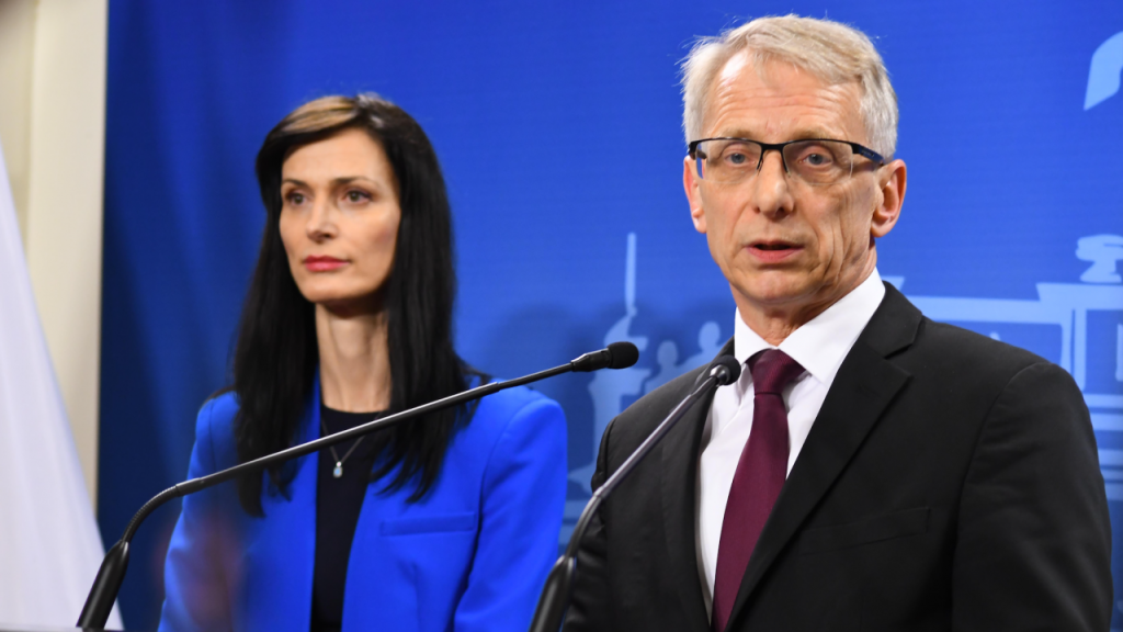 Подкрепяте ли правителство предложено от Николай Денков?